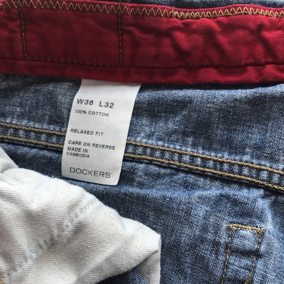 Dockers relaxed fit jeans in good condition, 36” waist, 32” inseam. - Picture 3 of 7